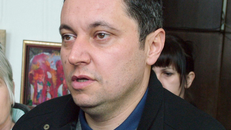 РЗС обвини Мирослав Найденов в корупция