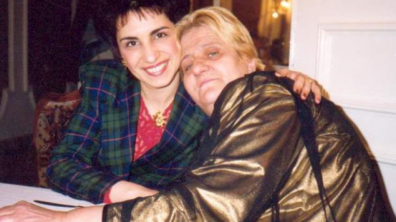 Тадаръкова: Още преди 15 години Вера Кочовска започна да получава микроинсулти и парализи
