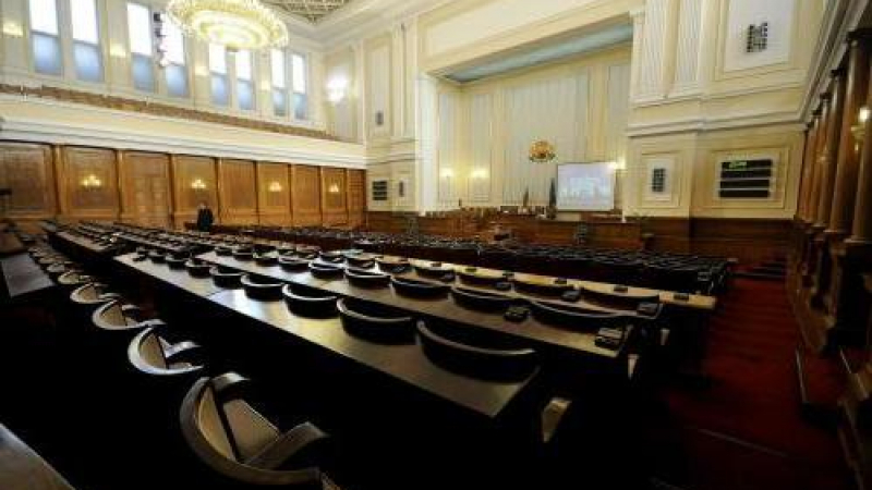 Комисия в парламента ще гласи решение за разговорите на Танов с Дянков и Горанов