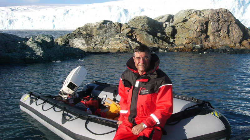 Проф. Христо Пимпирев: Без жени изследователите ни на Антарктида леко оскотяват