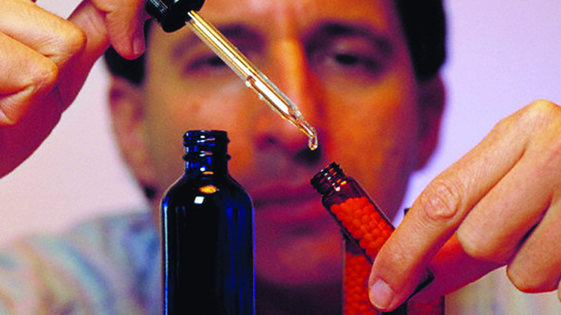 Д-р Бен Голдакър: Хомеопатията е измама!