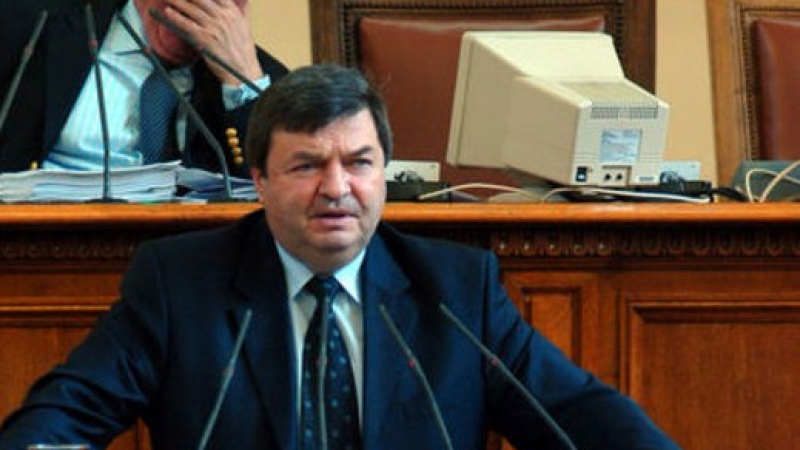 Соцдепутат: Разврат задушава България