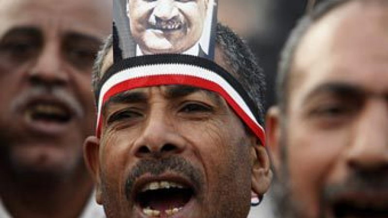 Преговорите на египетските власти с демонстрантите се провалиха