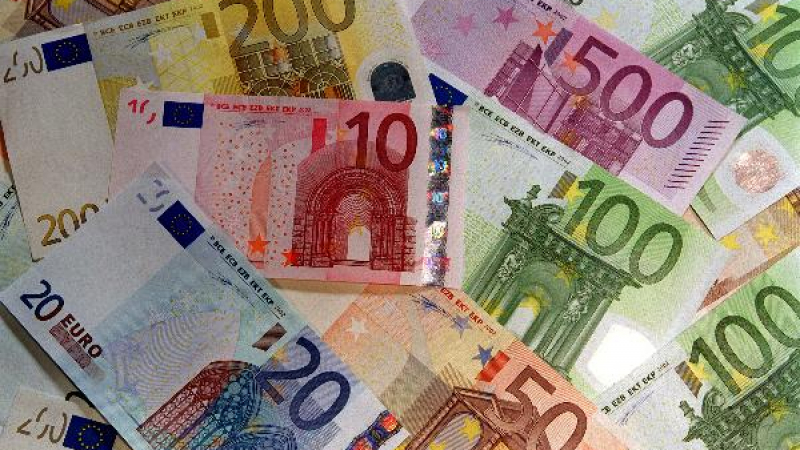 Хванаха фалшиви банкноти евро в Стамболово
