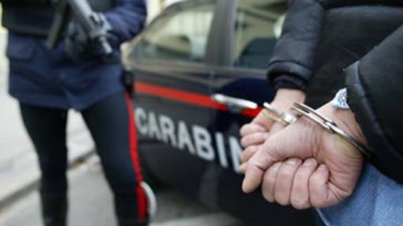 Българка и двама мароканци арестувани за трафик на хора в Италия