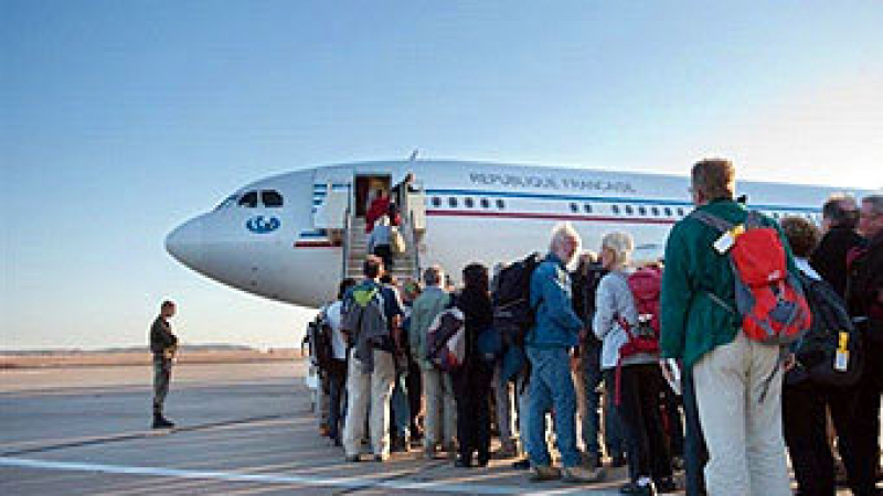 Как чужденците напускат Либия