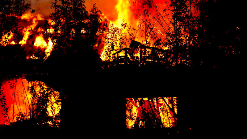 Голям пожар в Бургас