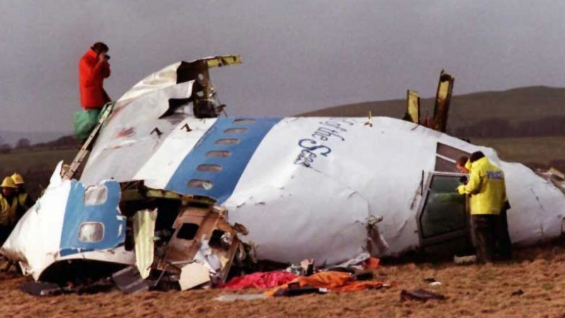 Пилот с българско потекло пуска бомби над Либия