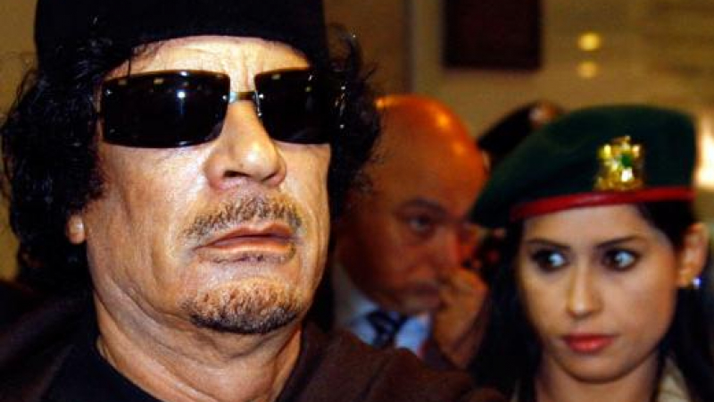 За малко да убият Муамар Кадафи