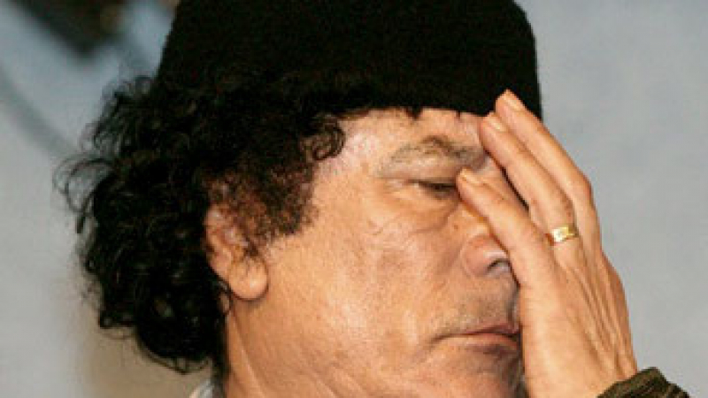 Кадафи призовал „варварите” да прекратят бомбардировките