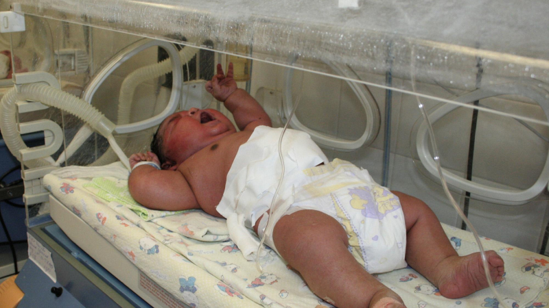 Бебе супергигант се роди в Бургас