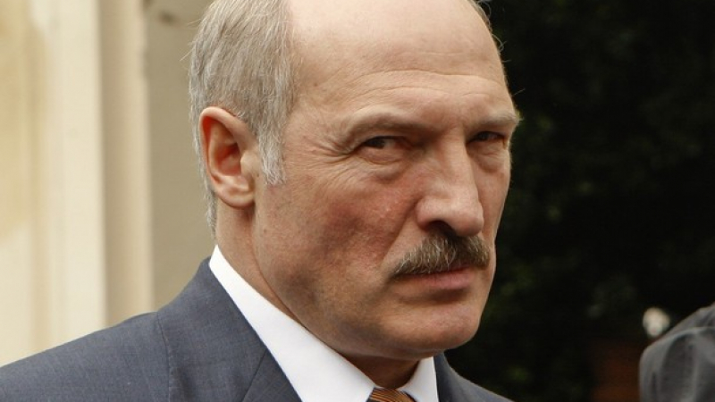 Хората на Лукашенко свързаха атентата в метрото с изборите