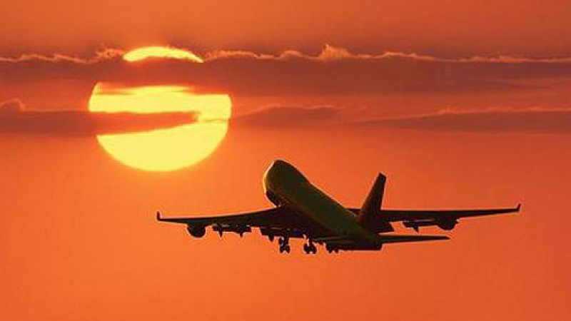 Гол пътник върна самолет в Мадрид
