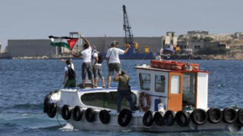 Израелци взеха на абордаж яхта от „Флотилия на свободата”
