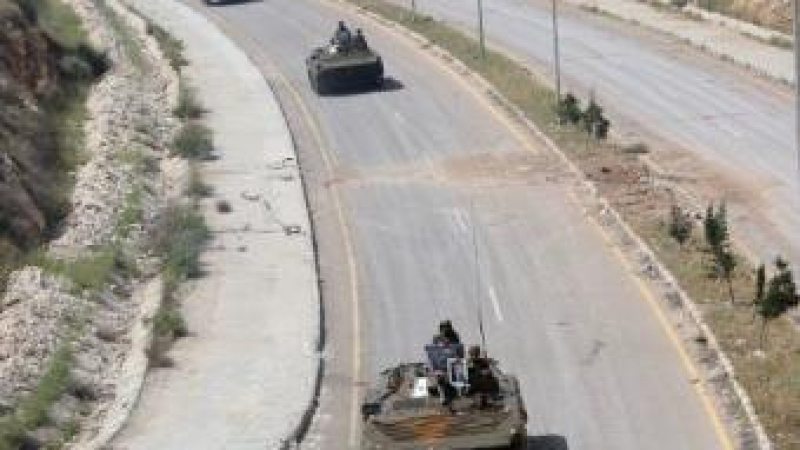 Сирийски войски започнаха щурма на град Хама
