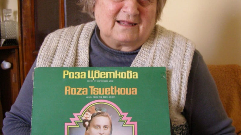 Роза Цветкова и на 80 години пее като славей