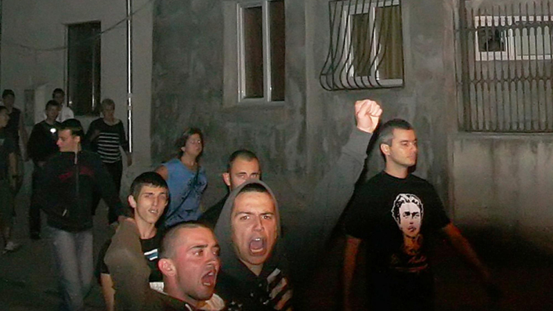 Зрелищен арест на заместника на Красимир Каракачанов пред Мол-Варна