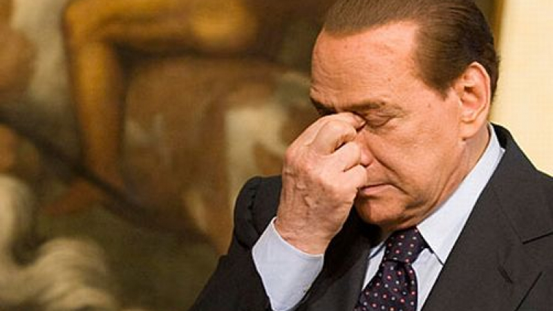 Силвио Берлускони от &quot;Осанна&quot; до &quot;Разпни го&quot;