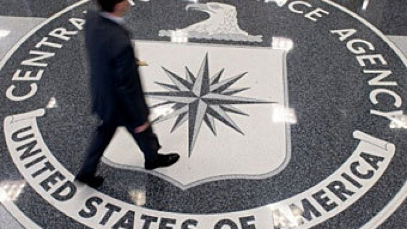 „Уикилийкс” публикува тайна програма на ЦРУ, разработена съвместно с МИ-5, с която контролират...