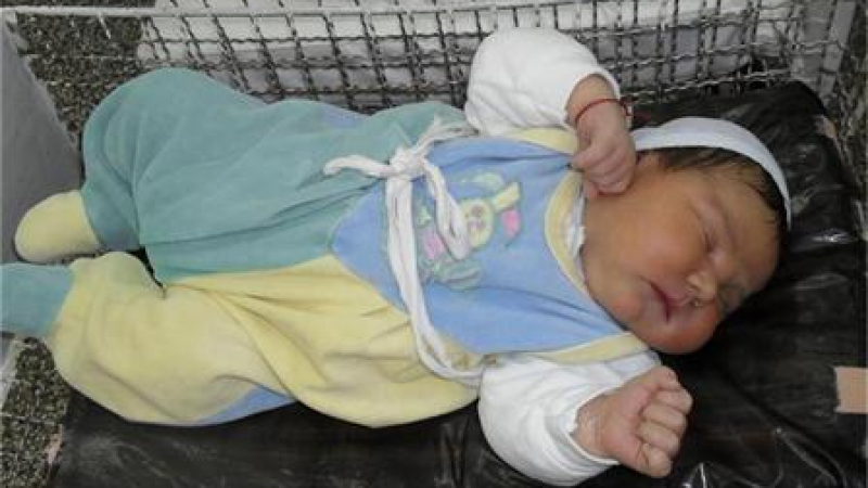 5,5 кг бебе роди 20-годишна в Тутракан