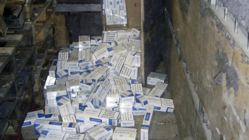 Сливенските антимафиоти хванаха 2000 кутии фалшиви цигари