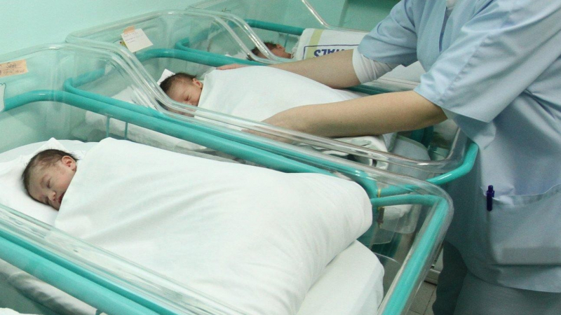 Майка изостави новородено пред Спешна помощ 