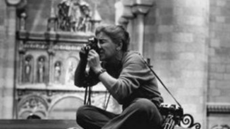 Почина световно известният фотограф Ева Арнолд