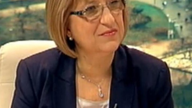 Цецка Цачева: Каса не е напускала парламента