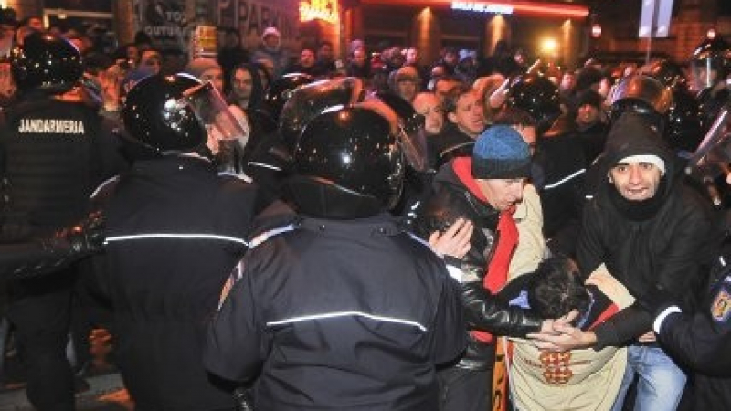 Протестите в Румъния се засилват 