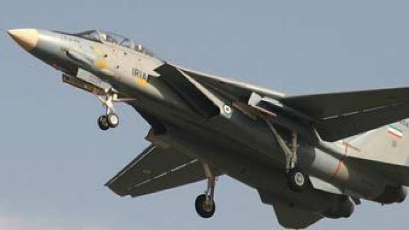 В Иран се разби изтребител Ф-14, летците загинаха