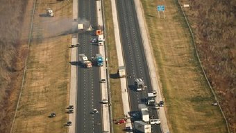 10 души загинаха във Флорида при голямо меле на коли