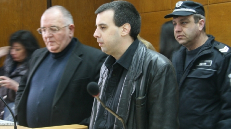 2 г. и 8 месеца затвор за педофила Лойков