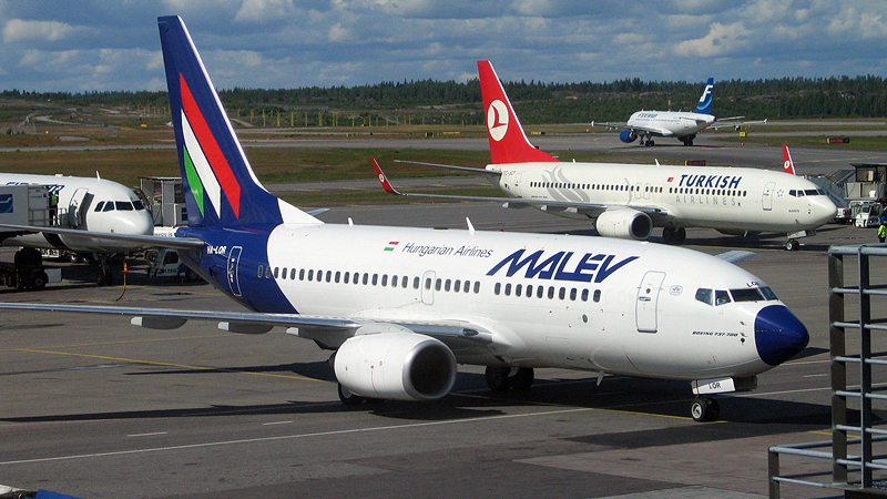 Унгарската авиокомпания „Малев” спира да лети 