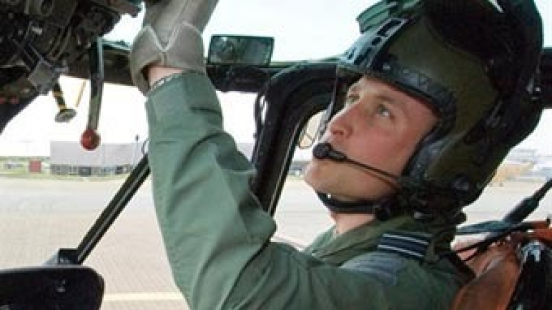 Принц Уилям командирован като пилот на Фолклендските острови