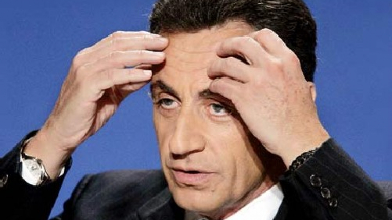 Извънредно! Никола Саркози е арестуван във Франция