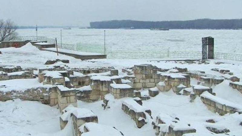 Дунав замръзна напълно край Силистра и Тутракан