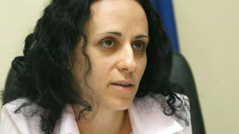 Надя Шабани подаде оставка 