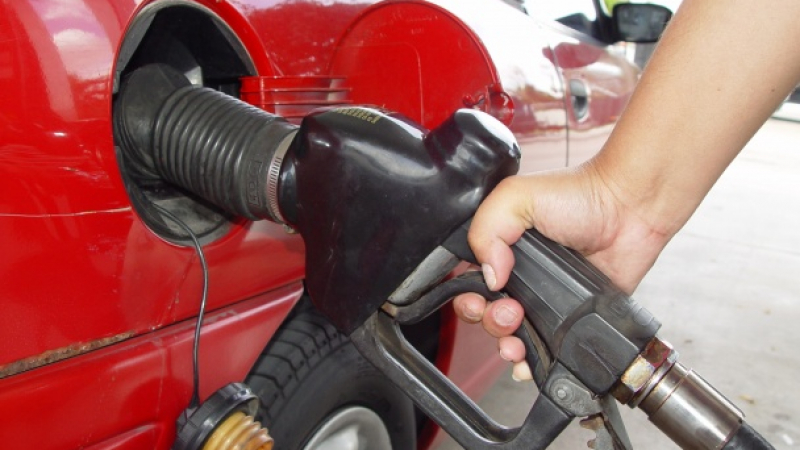 Икономиката е пред шок от ударното поскъпване на горивата