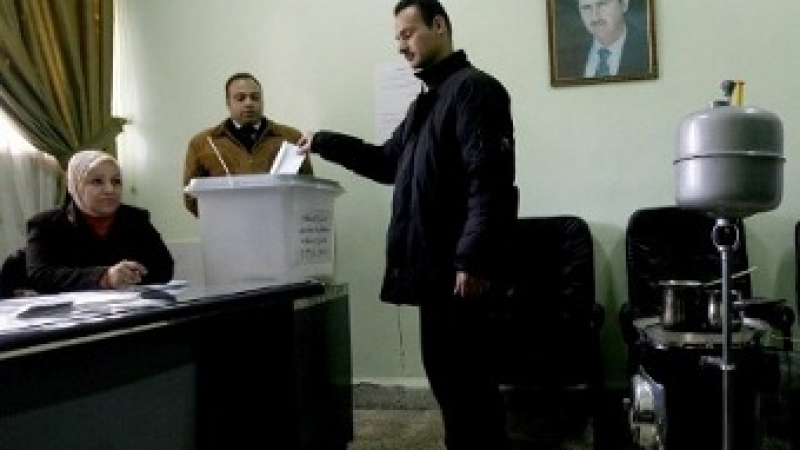 В Сирия е проведен референдум за нова конституция
