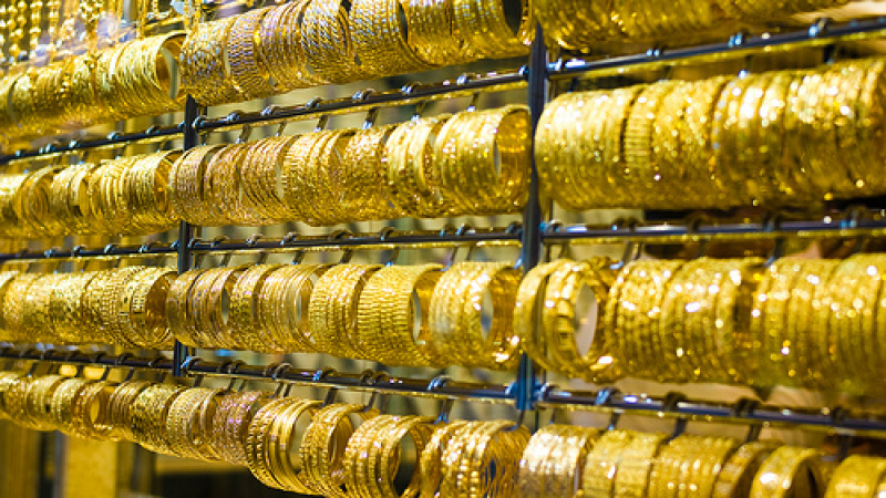 Крадат злато за 1 млн. долара в Турция, апашите копаят 8 метра тунел 