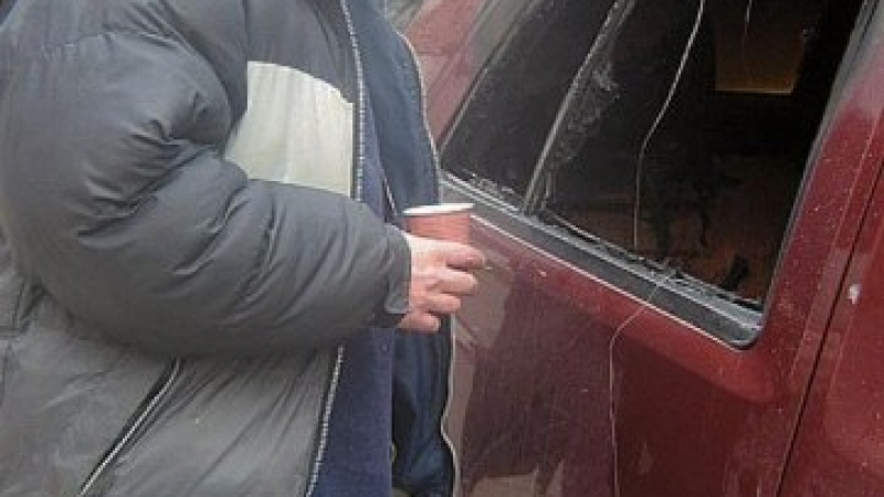 Опожариха колата на бизнесмена Николай Байкушев