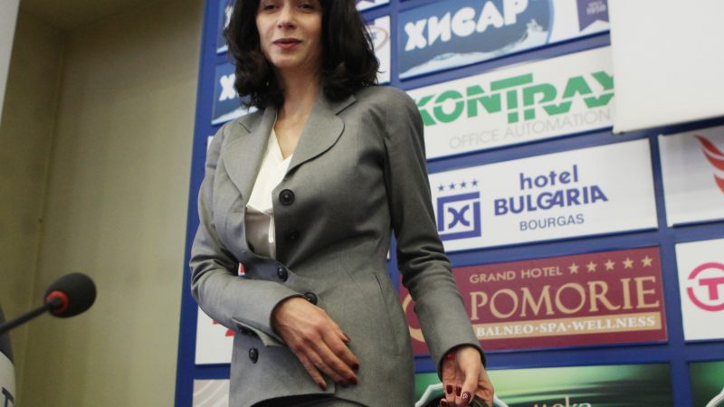 Моника Йосифова отхвърли замесването на името й в скандали