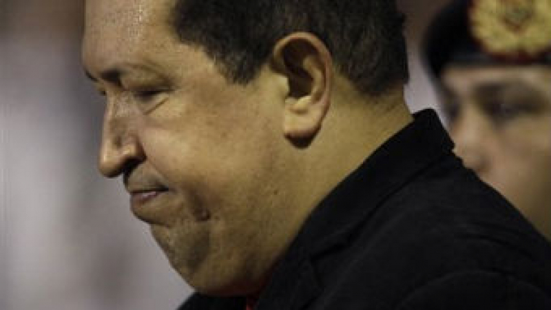 Чавес се върна във Венецуела след операция