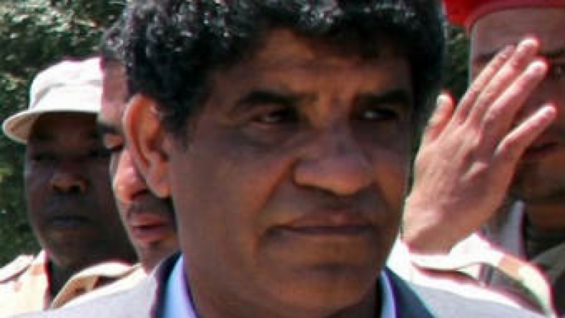 Заловиха шефа на разузнаването при Кадафи