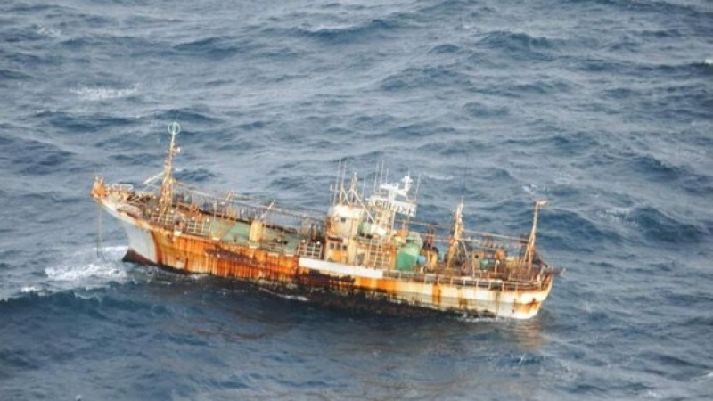 След земетресението в Япония през 2011-а: Призрачен кораб преплува от Япония до Канада