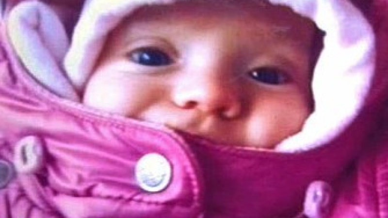 Зловещо: Баща уби 9-месечното си бебе и го изгори (Видео)
