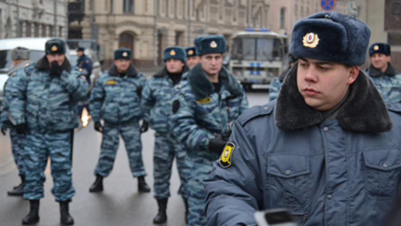 Млада московчанка преби в кафене полицай от патрул