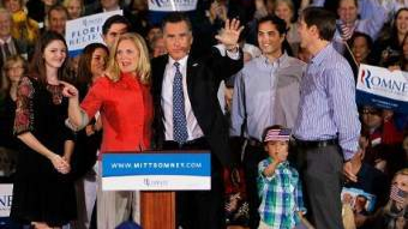 Кандидатът за президент Мит Ромни за 18-и път стана дядо