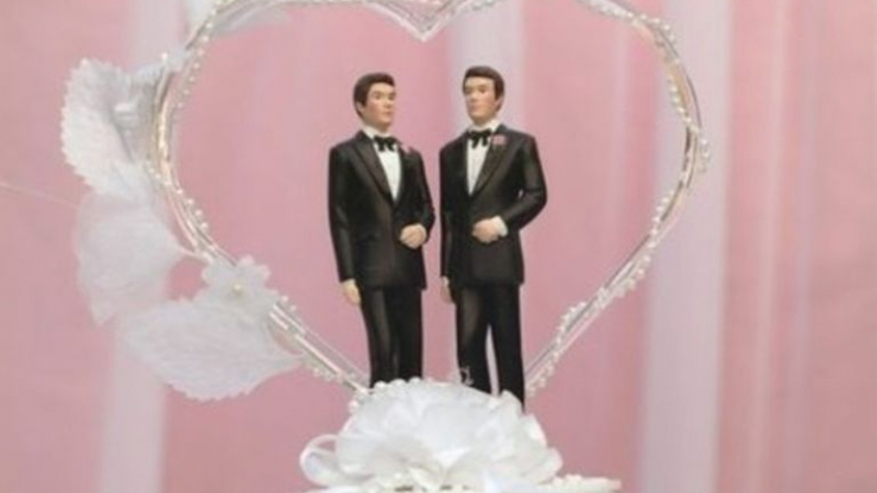Забраниха гей браковете с референдум в Северна Каролина  