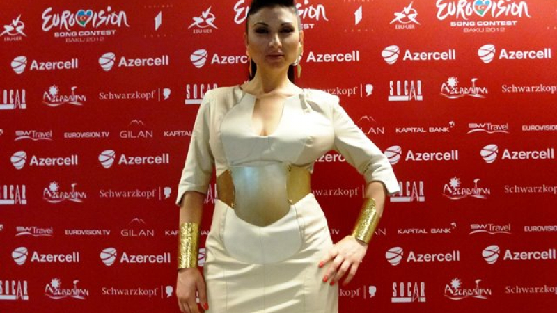 Първо в БЛИЦ: Софи Маринова показа роклята за Евровизия